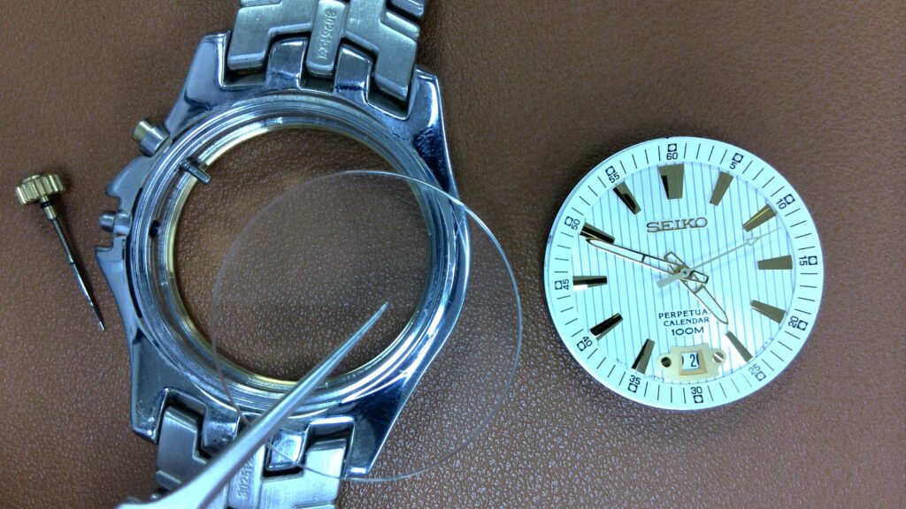 seiko 5 gmt sapphire crystal replacement