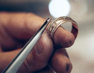 400 Ring Repair Services AdobeStock 214107939